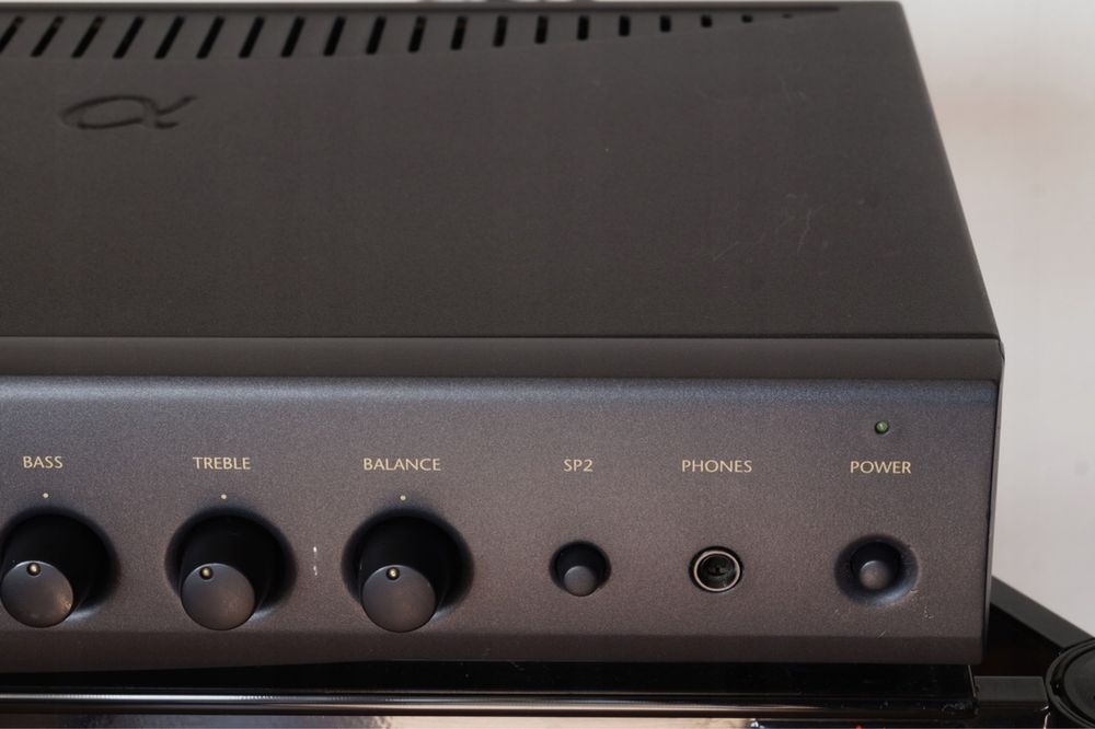 Arcam Alpha 7R — легендарный британский усилитель