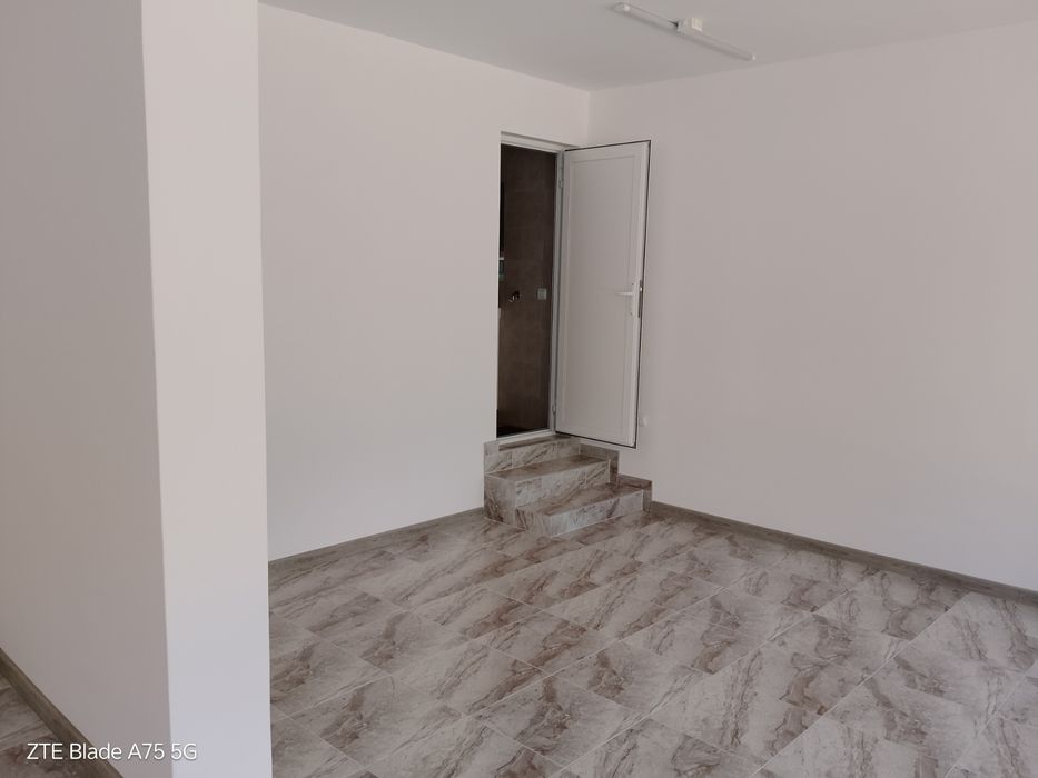 Дава се под наем Офис в Търговище, Център - 36 кв.м за 244.8 € - Снимка #3