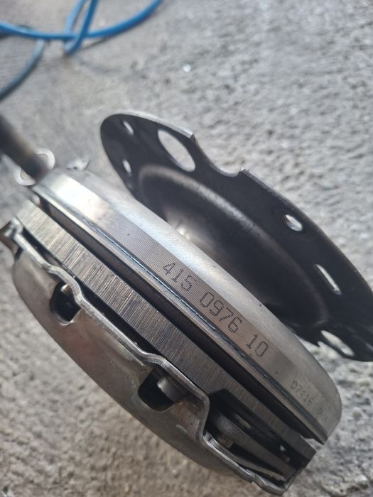 Volanta completa cutie manuala 6 trepte Audi A4 B8  1.8 TFSI 160CP