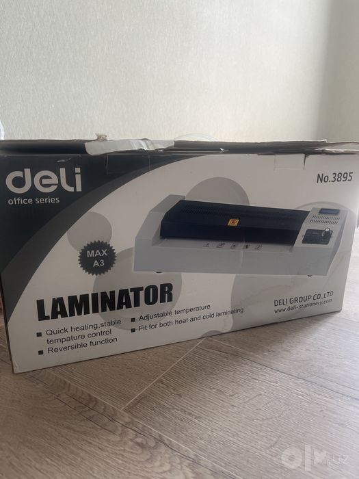Ламинатор Deli в отличном состоянии