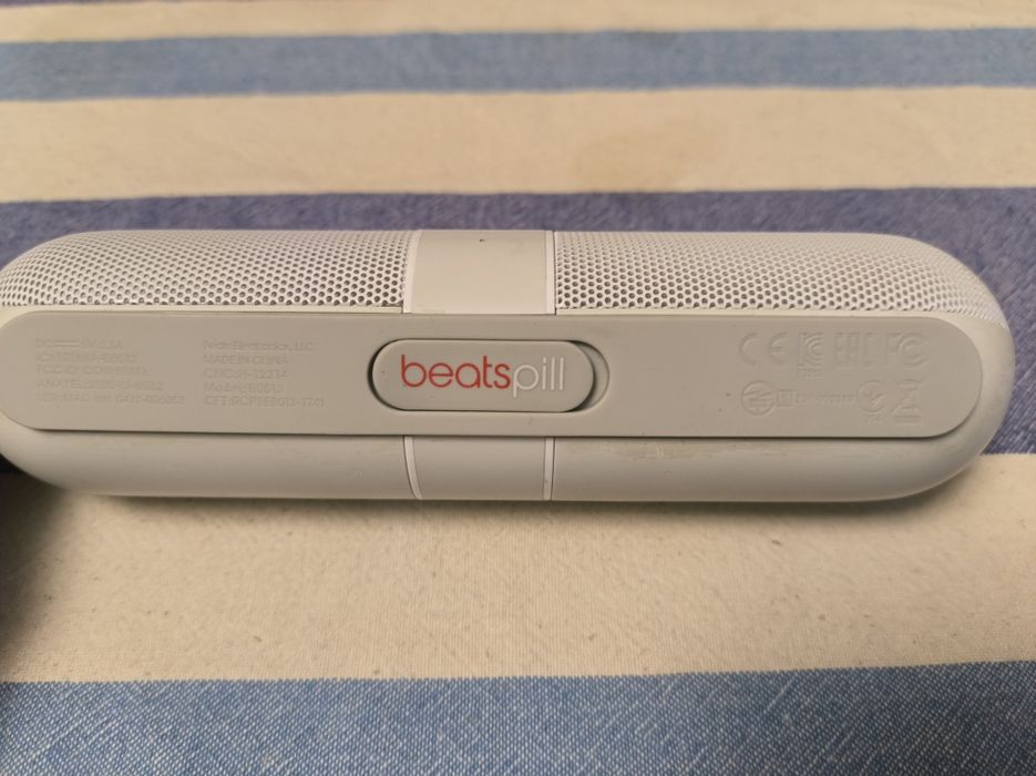 Блутут колонка Beats pill
