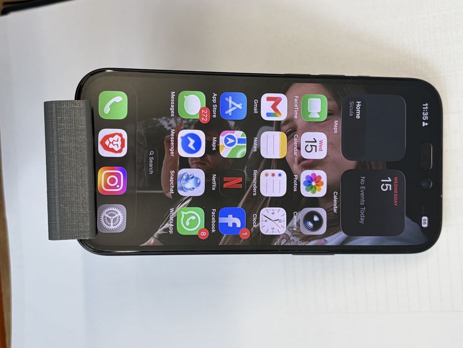 Vand Iphone 15 128GB