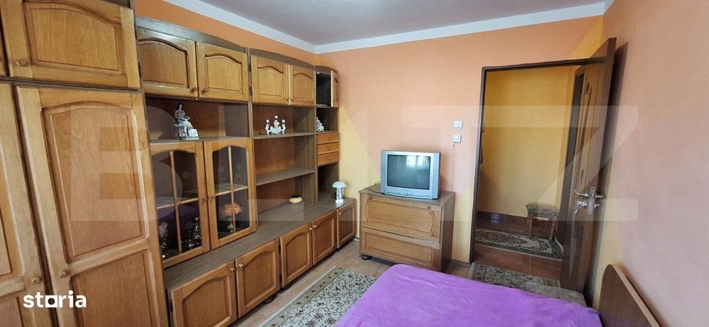 Apartament 2 camere , cu 2 balcoane si pivnita , zona Micro 17
