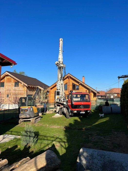Executare Foraje Fantani, Piloți, Montaj tuburi