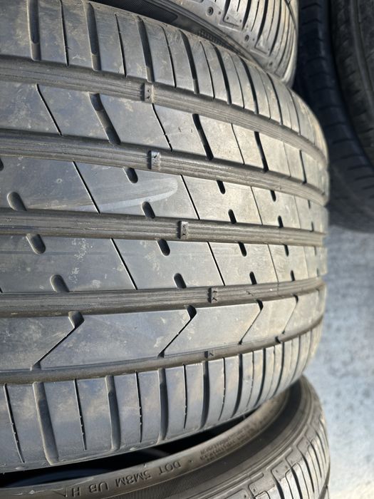 Anvelope vara 285 35 22