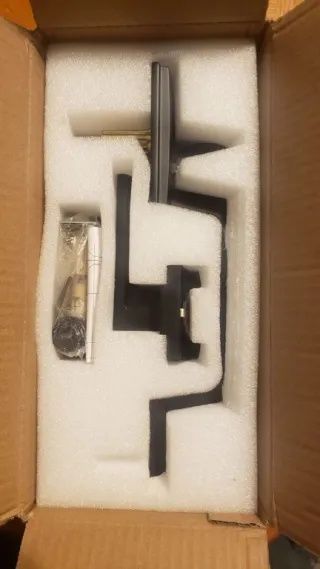 Висок клас брава за врата