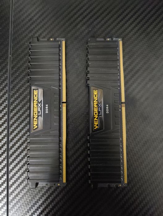 RAM Corsair Vengeance LPX 16GB (2x8GB) DDR4 2666MHz CL16