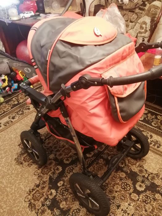 Продаю коляску трансформер