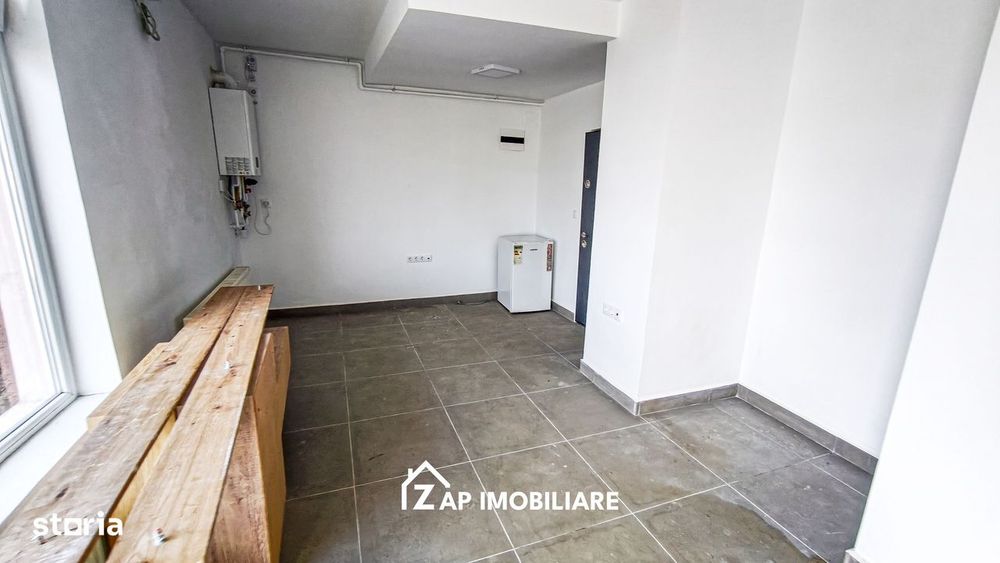 Spatiu Comercial / Birou - Stradal -  Suprafete 20 mp - 90 mp