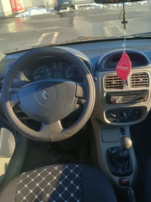 Vând Renault Clio Symbol