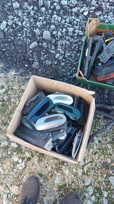 Запчасти для bmw e39, e38, e60. Бампер, сиденья, карты, капот.