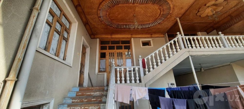 Arendaga uchaska beriladi 9 xona 8 xona padval 8 sotixli uchaska