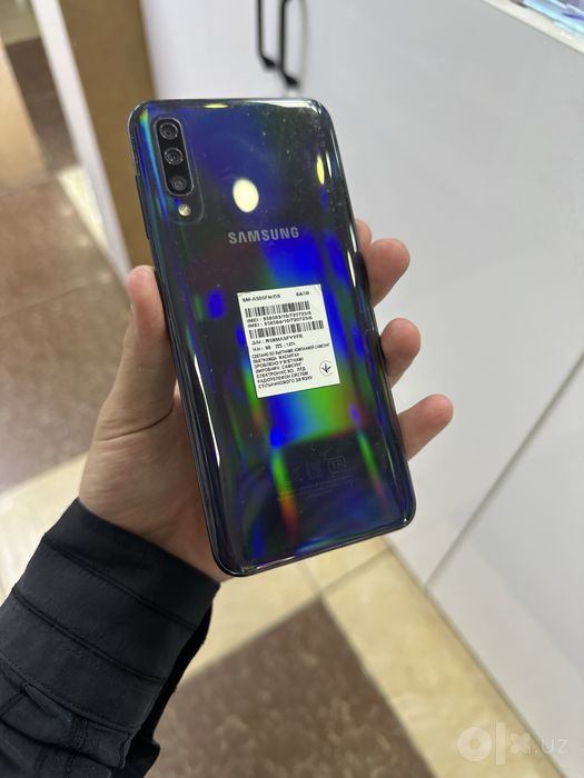 Samsung a 50 srochna sotiladi