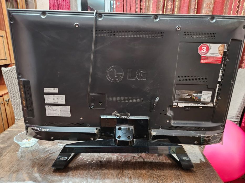 Телевизор на запчасти