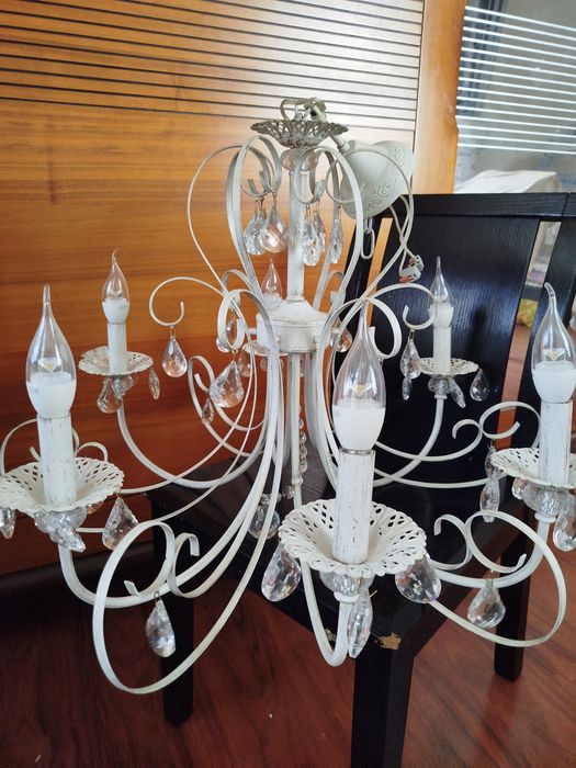 Продам  люстру роскошную