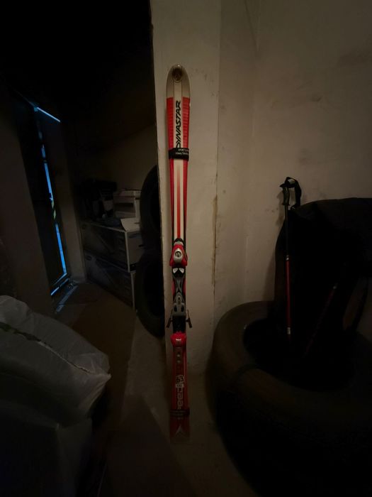 Продам лыжи Dynastar