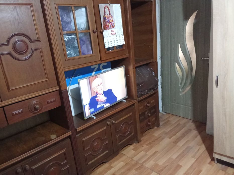 Vând apartament cu 2 camere decomandat