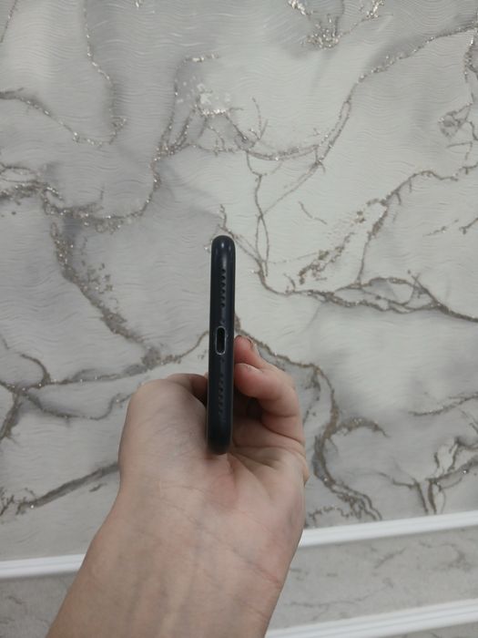 iPhone X , Заблокирован