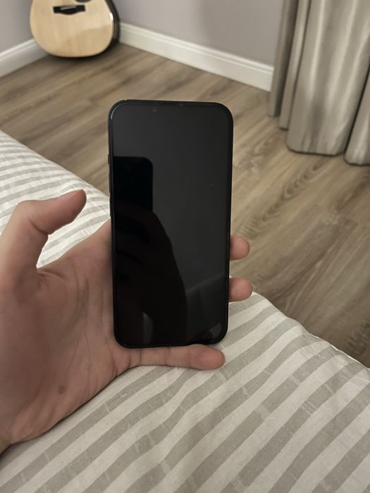 iPhone 13, темно синий