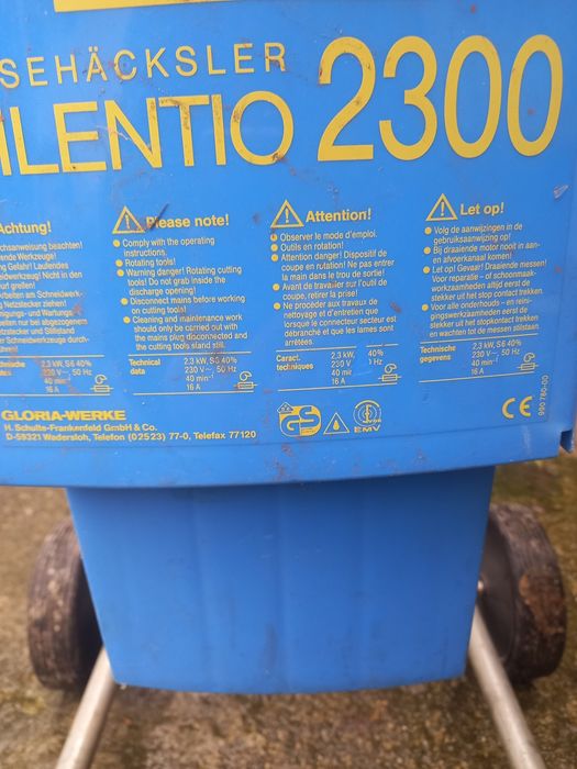 Дробилка за клони валцова GLORIA от Германия