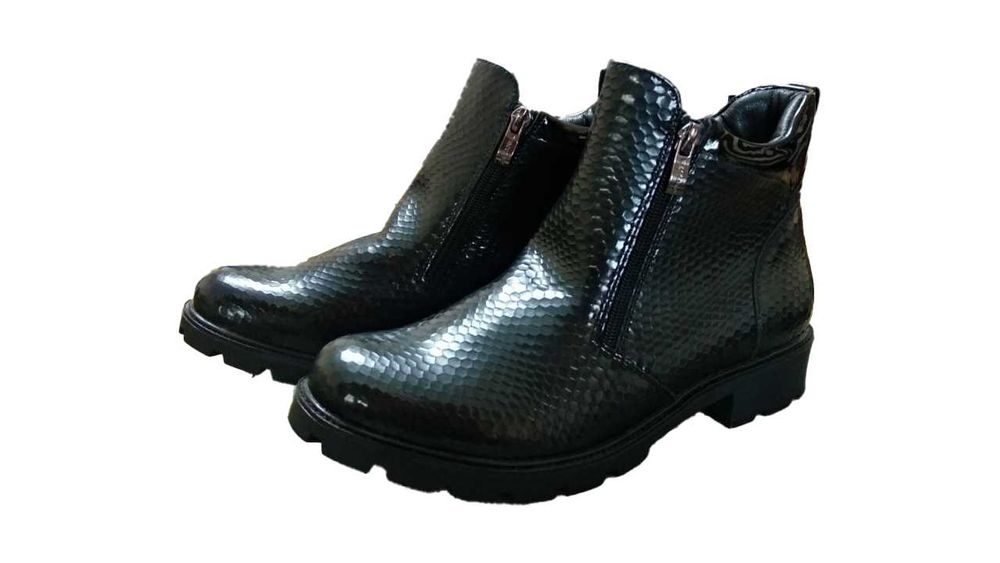 Ботинки женские новые