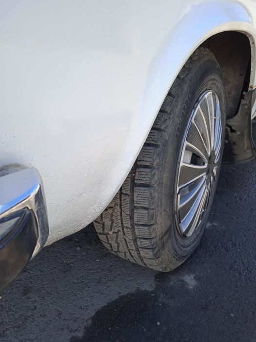 Газ 3102 ,1999 года выпуска.