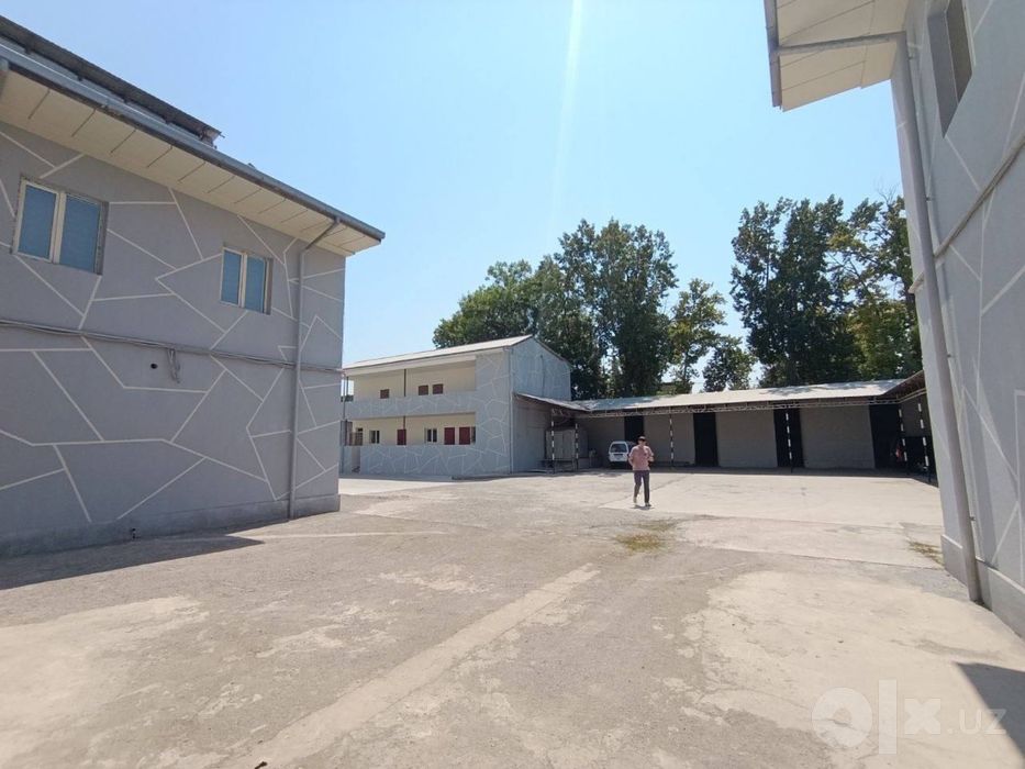 Продаётся (НЕ ЖИЛОЕ) ПОМЕЩЕНИЯ:  Орентир Джами 150 соток