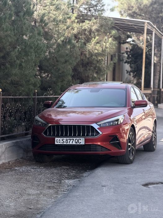 JAC J7  sotiladi
