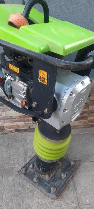 Тръмбовка Zipper  Тип Пачи крак Бензинова 4тактова