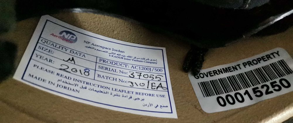 Vând casca balistica