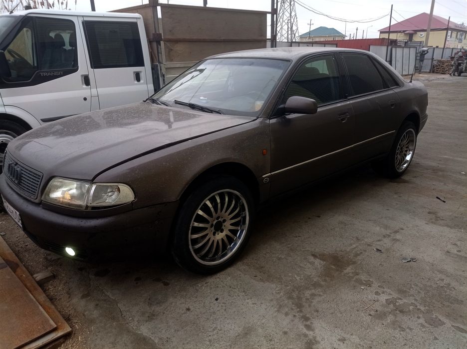 Продаётся Ауди А8