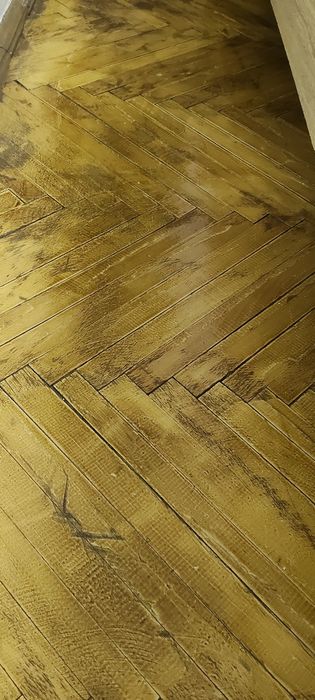 Parchet masiv pentru reconditionat