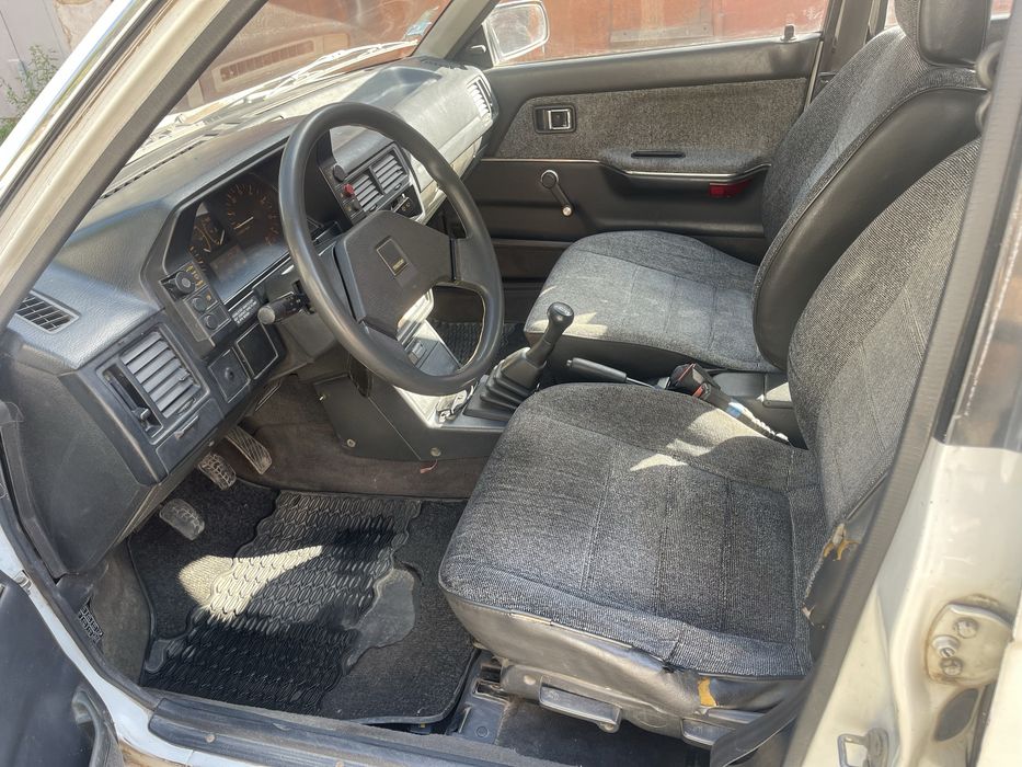 Mazda 323, 1989 г.в.