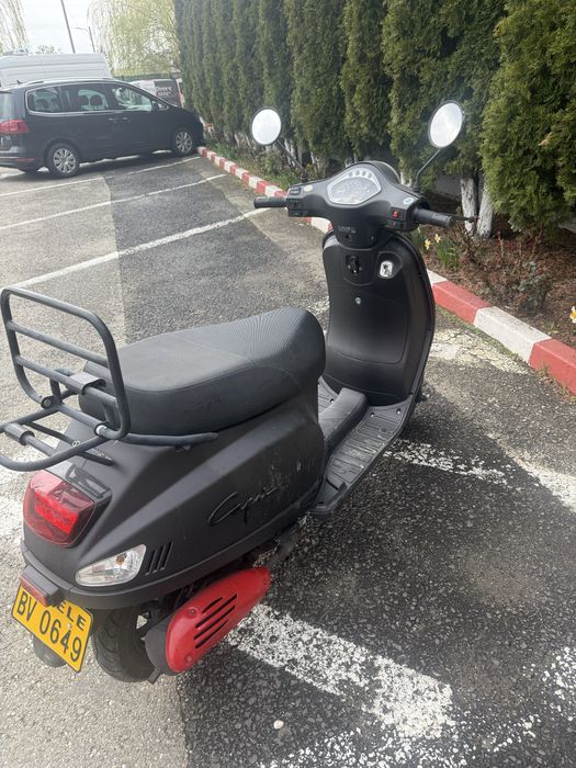 Scuter capri fara permis benzina an 2021