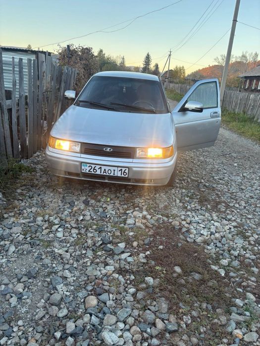 продам ладу 2110