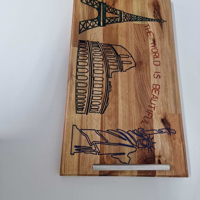 Platou servire lemn Fag si rasina – The world is beautiful