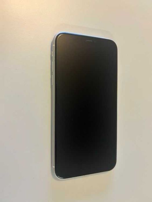 iphone 11 alb 128GB