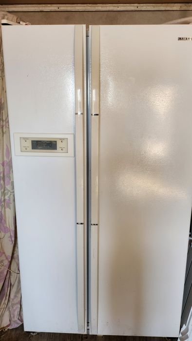 Продам срочно холодильник