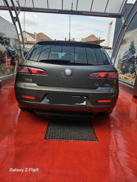 Vand/Dezmembrez Alfa Romeo 159