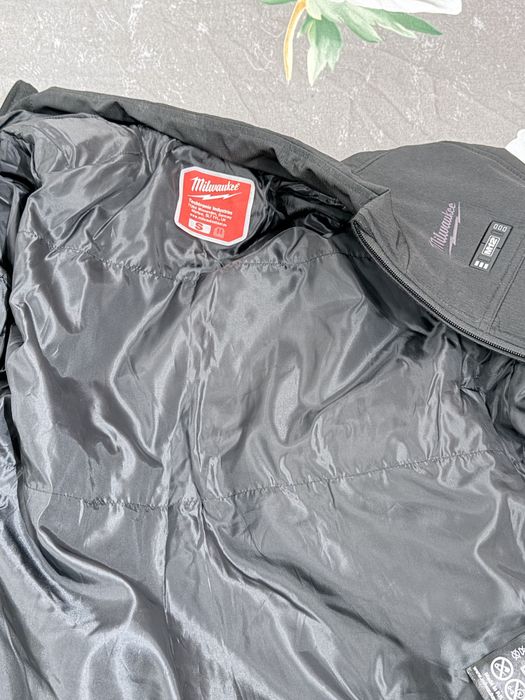 Geaca cu incalzire ,termica milwaukee m12