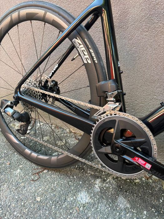Cursieră Full Carbon Cervelo Caledonia SRAM AXS 12 Viteze