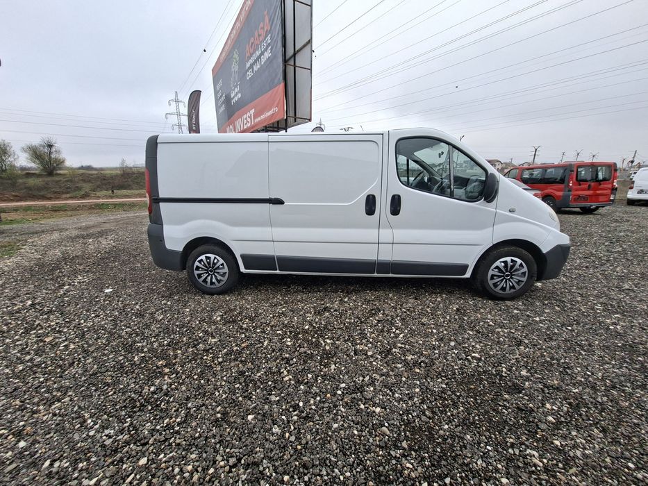 Renault Trafic (Opel Vivaro)