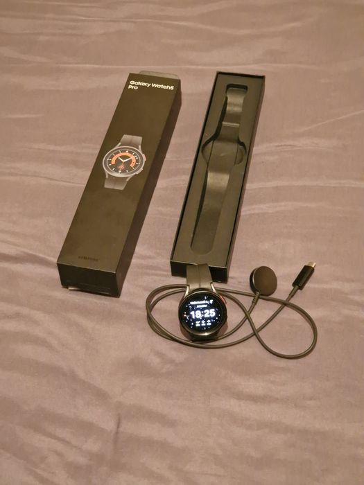 Samsung  watch 5 pro