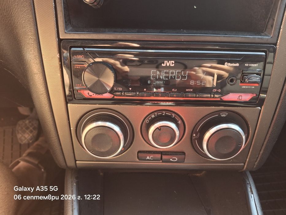 Авто ресийвър JVC