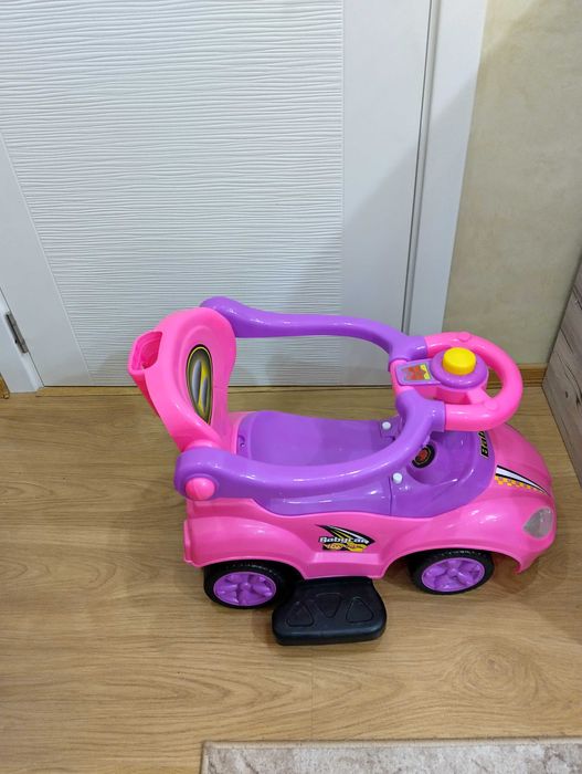 Детска количка със звук и светлина