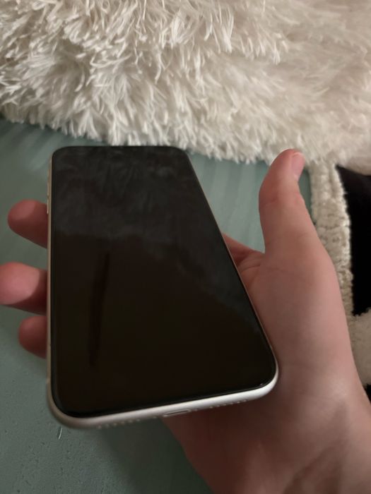 Iphone 11 Impecabil