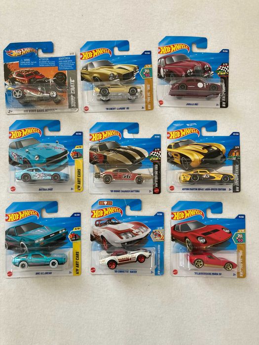 Hot Wheels колички - Ferrari, Audi, BMW, Porsche, Honda и други