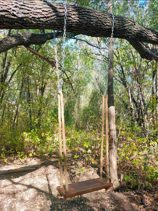 Подвесная качеля