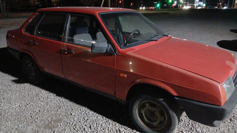 Продам ваз 21099