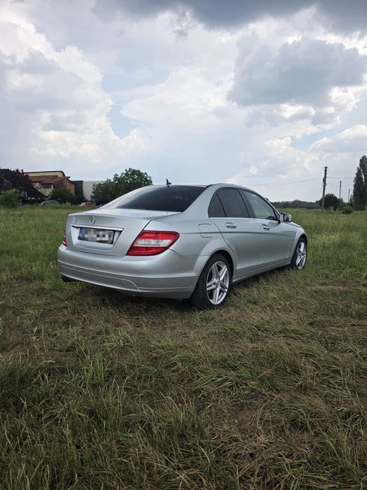 MERCEDES-BENZ C-Class 2010 — imagine 4